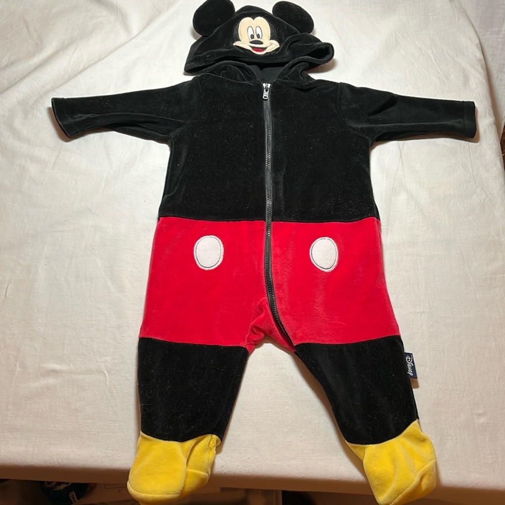 3-6M Mickey Mouse one piece costume